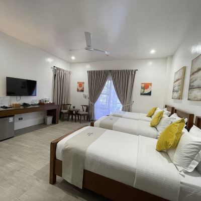 Triple Room THISTLE INN Promo Code