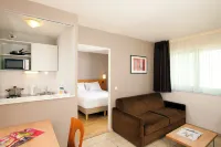 Appart'Hôtel Serris Rive Gauche Séjours & Affaires
