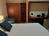 Hotel Colonial Hotele w: 