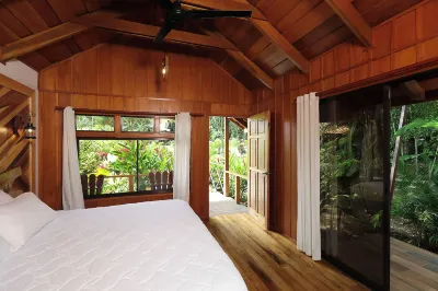 Natural Green Lodge Ξενοδοχεία στην πόλη 