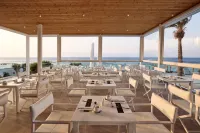 Dimitra Beach Hotel & Suites