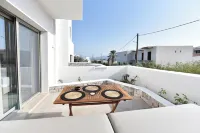 Anais Milos Suites