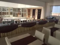 Dimet Park Hotel
