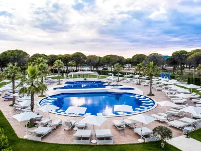 Mövenpick Hotel Lalez Durres Отели в г. 