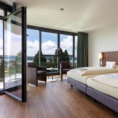 Panoramic Double Room With Lake View