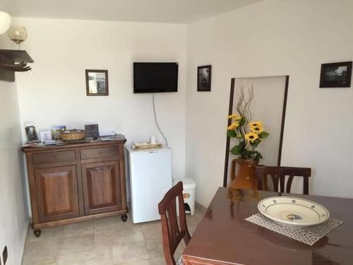 两卧室圆顶小屋