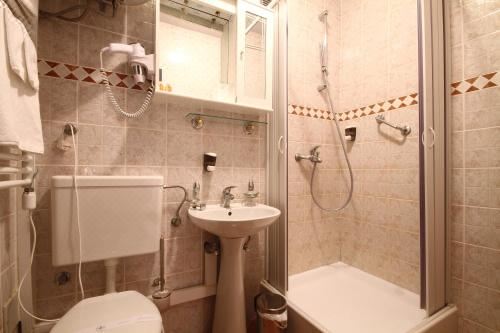 享有部分海景的高级双人间