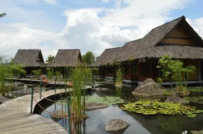 Kampung Sumber Alam Garut のホテル