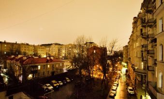 Luxkv Apartment on Sadovaya