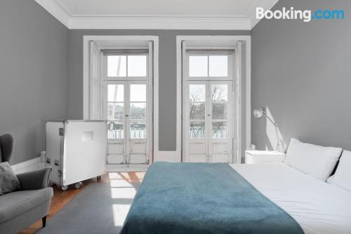 带河景的豪华套房