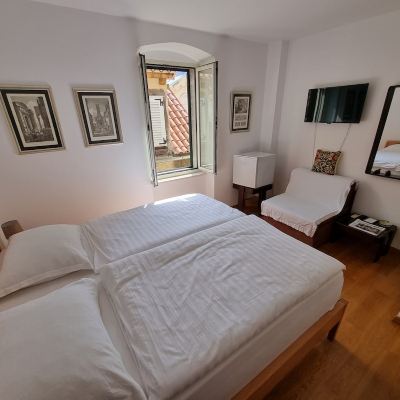 Superior Double Room with 1 King Bed with City View