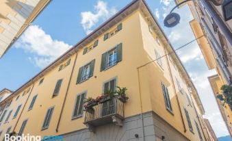 Palazzo Tatti by Rent All Como - Housity