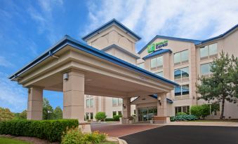 Holiday Inn Express & Suites Chicago-Midway Airport