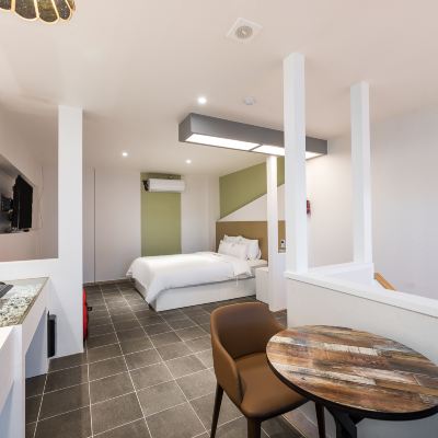 세미 스페셜룸 Jeongeup Jjakkkung Self Check-in Motel 쿠폰