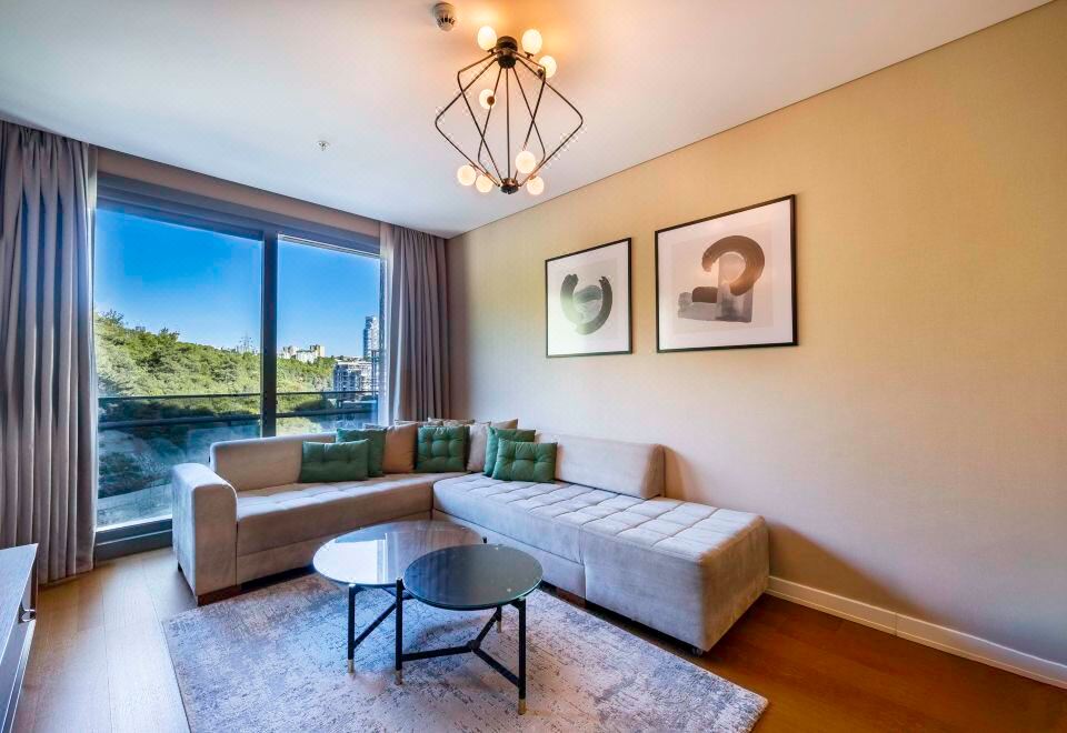 家庭住宿 - 優質四卧室