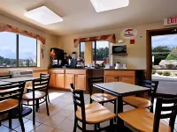 Super 8 by Wyndham Charlottesville Hotels in Rio