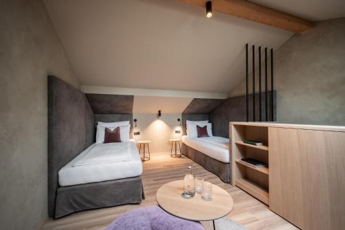 家庭套房 - 带阳台