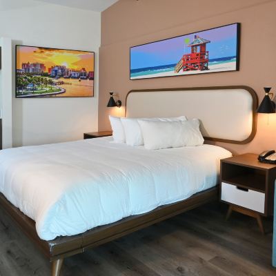 Premium Room, 1 King Bed, Balcony/Patio Pool View Golden Host Resort Sarasota Promo Code