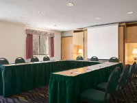 Baymont by Wyndham Logan Hotels in Logan