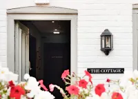 Bel and the Dragon-Cookham Hotels in 