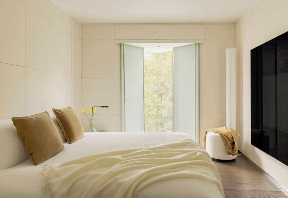 Junior Room(Extra Me)