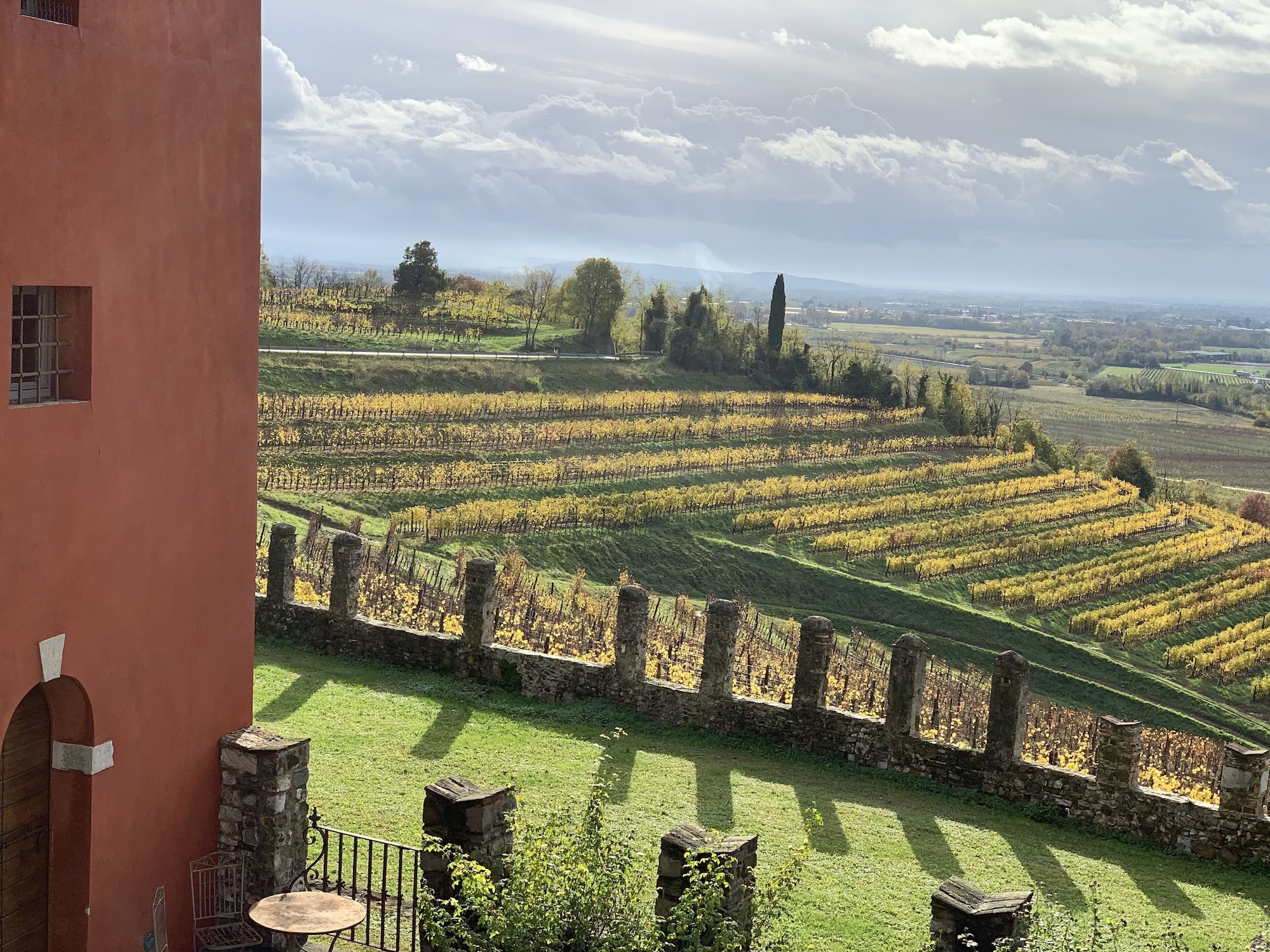 豪华双床房， 2 张单人床