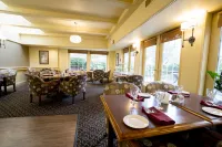 Royal Scot Hotel & Suites
