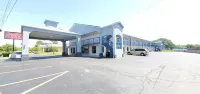 Excellent Inn & Suites