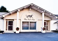 Pacer Inn & Suites Motel Hôtels à : 