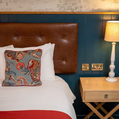 King Room Berkshire Arms by Greene King Inns Promo Code