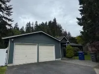 Careys Refuge - Family Retreat with Huge Fenced Yard