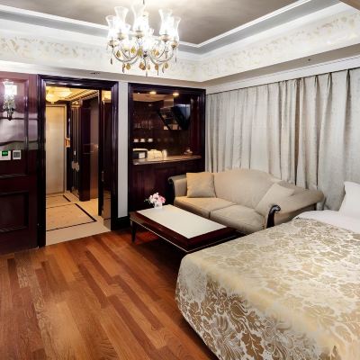 Sapphire Triple Room 강남 아르누보씨티 쿠폰