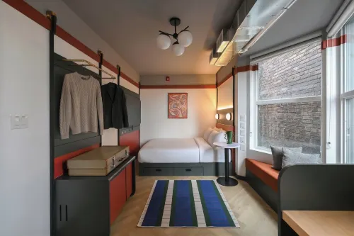 Nomas Hotel