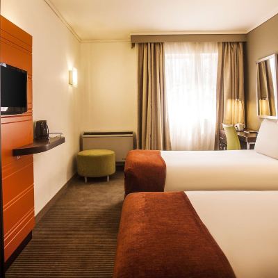 Standard Twin Room StayEasy Eastgate Promo Code