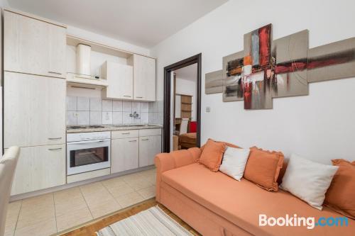 海洋山景1卧公寓（带阳台）