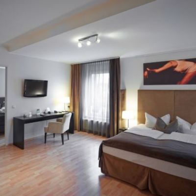 Quadruple Room Art Hotel Superior Promo Code