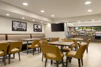 奧瓦通納美吟飯店