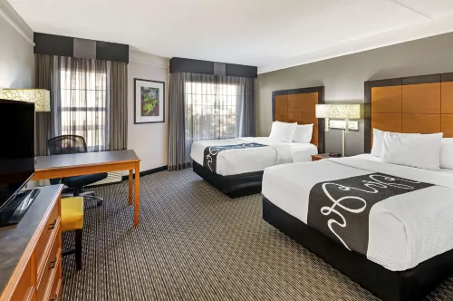 La Quinta Inn & Suites by Wyndham Macon