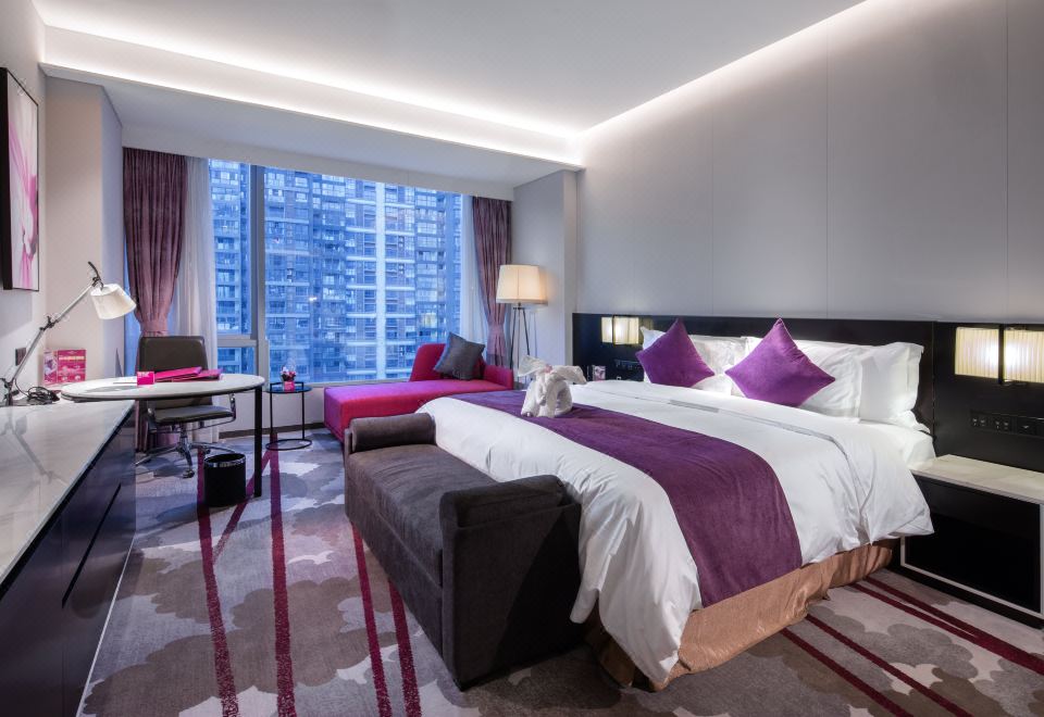 Crowne Plaza KunshanSuperior Room - City-View (Double Bed)