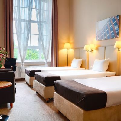 Family Room, 2 Twin Beds Focus Hotel Łódź Promo Code