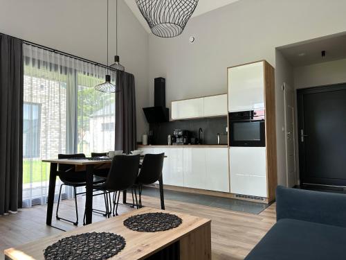 两卧室联排别墅