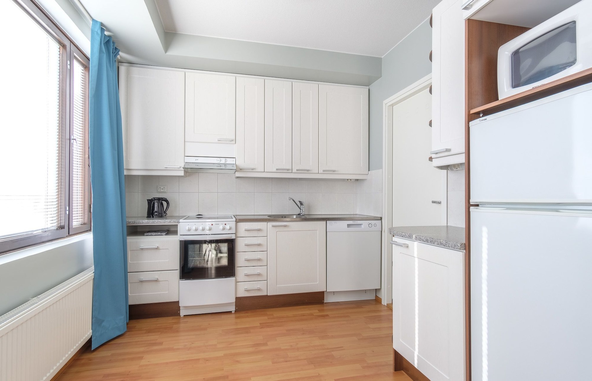 2卧公寓（副楼，带桑拿、壁炉）