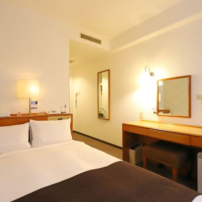 セミダブルルーム 喫煙 スマイルホテル東京綾瀬駅前 クーポン