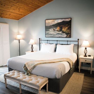 Single Room, 1 King Bed, Ocean View Sea Otter Inn Promo Code