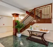 Ayres Hotel Corona – Riverside