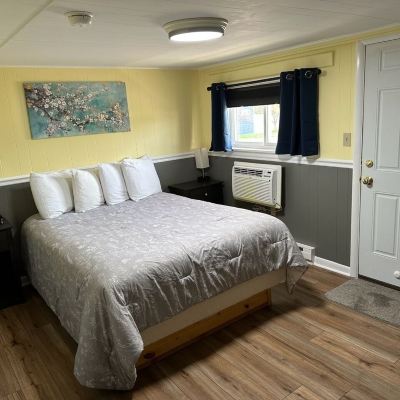 Standard Room, 2 Queen Beds, Non Smoking Sunset Motel of St. Ignace Promo Code