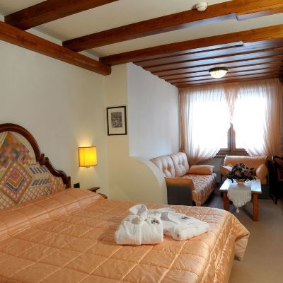 Junior Suite Hotel Alla Posta Promo Code