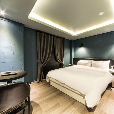 Standard Room-Consecutive Nights Possible & Walking Only (Walking Only) Hotel Amare 쿠폰