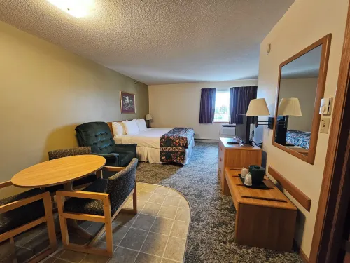 Lincoln Host Motor Inn