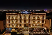 Tura Hotel AlNuzha